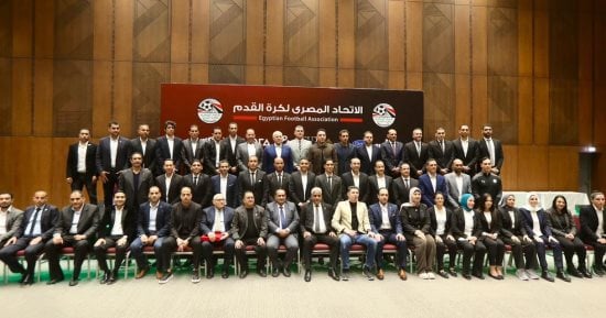 التحكيم لا يسلم من الهجوم سواء بصافرة مصرية أو أجنبية