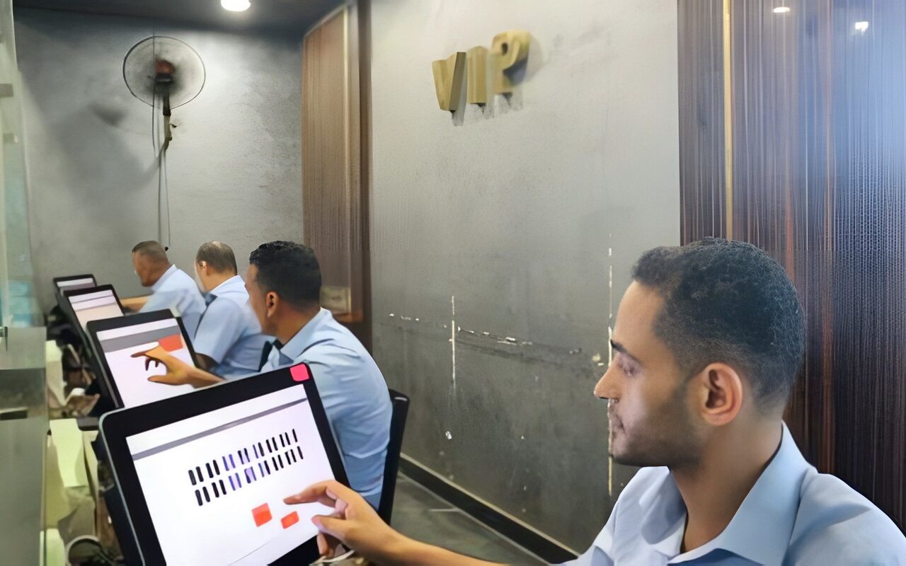 إتاحة حجز تذاكر القطارات المكيفة قبل السفر بـ15 يوما.. والحد الأدنى 12 ساعة