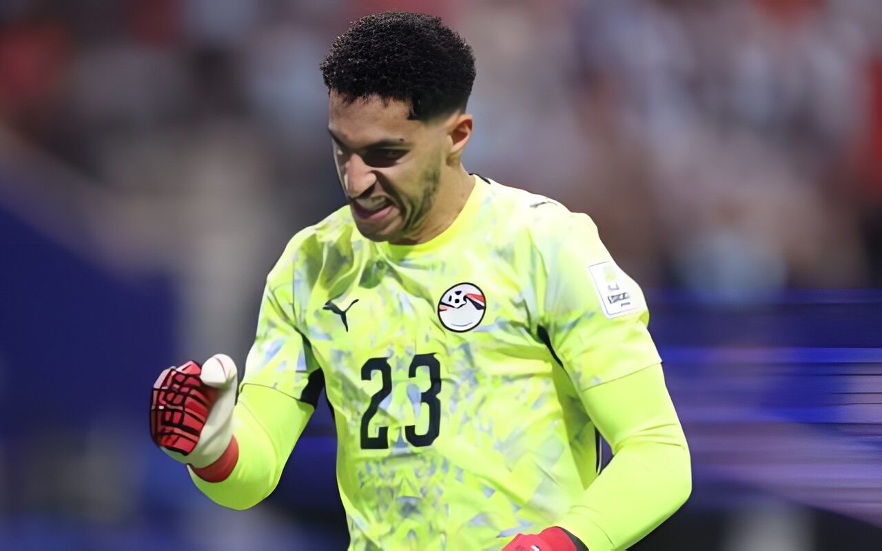 العريس مصطفى شوبير يعود لحماية عرين الأهلى أمام مودرن سبورت فى الدوري