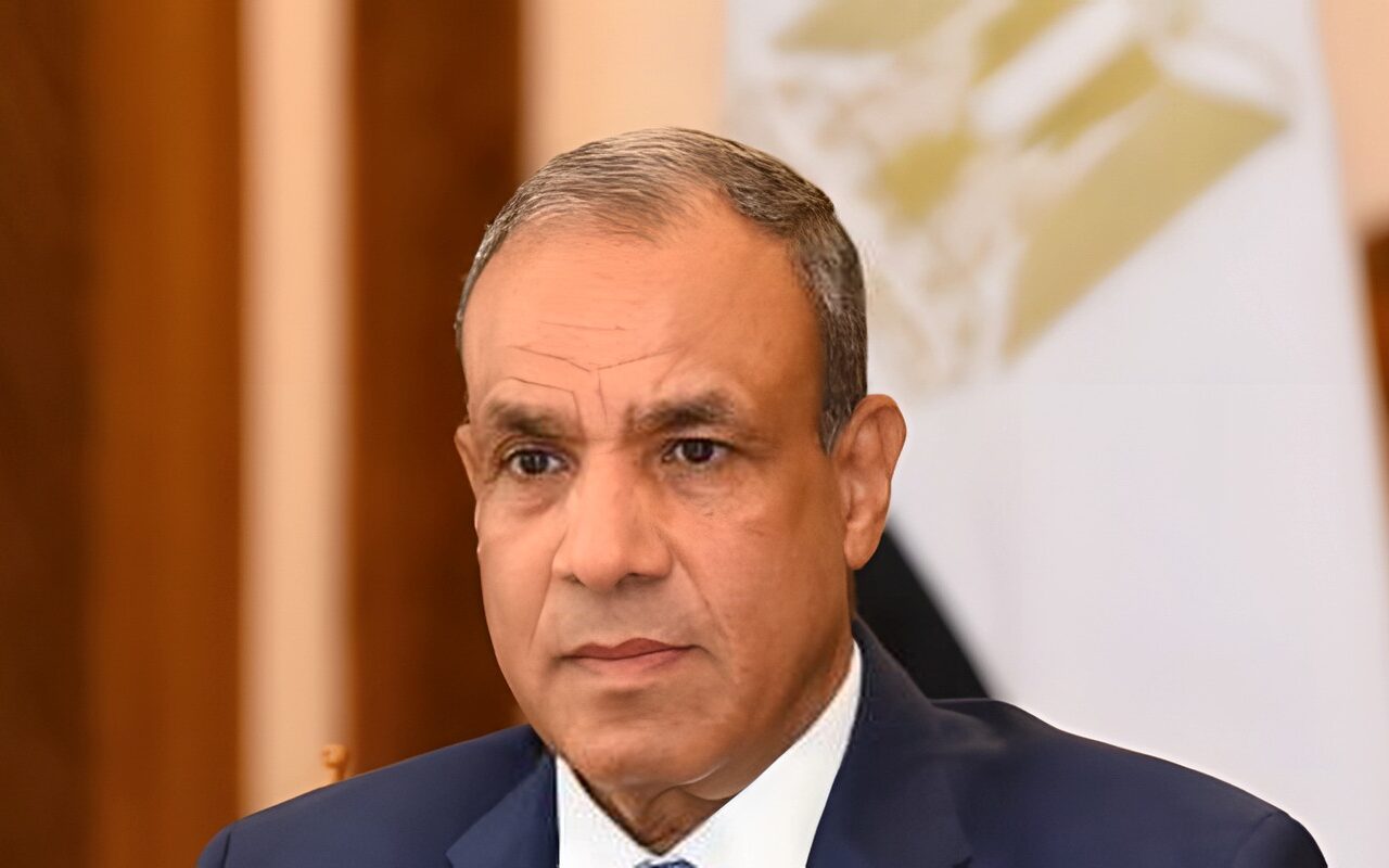 وزير الخارجية يشارك في فعالية للبنك الدولي حول حشد رأس المال بمجال المعادن