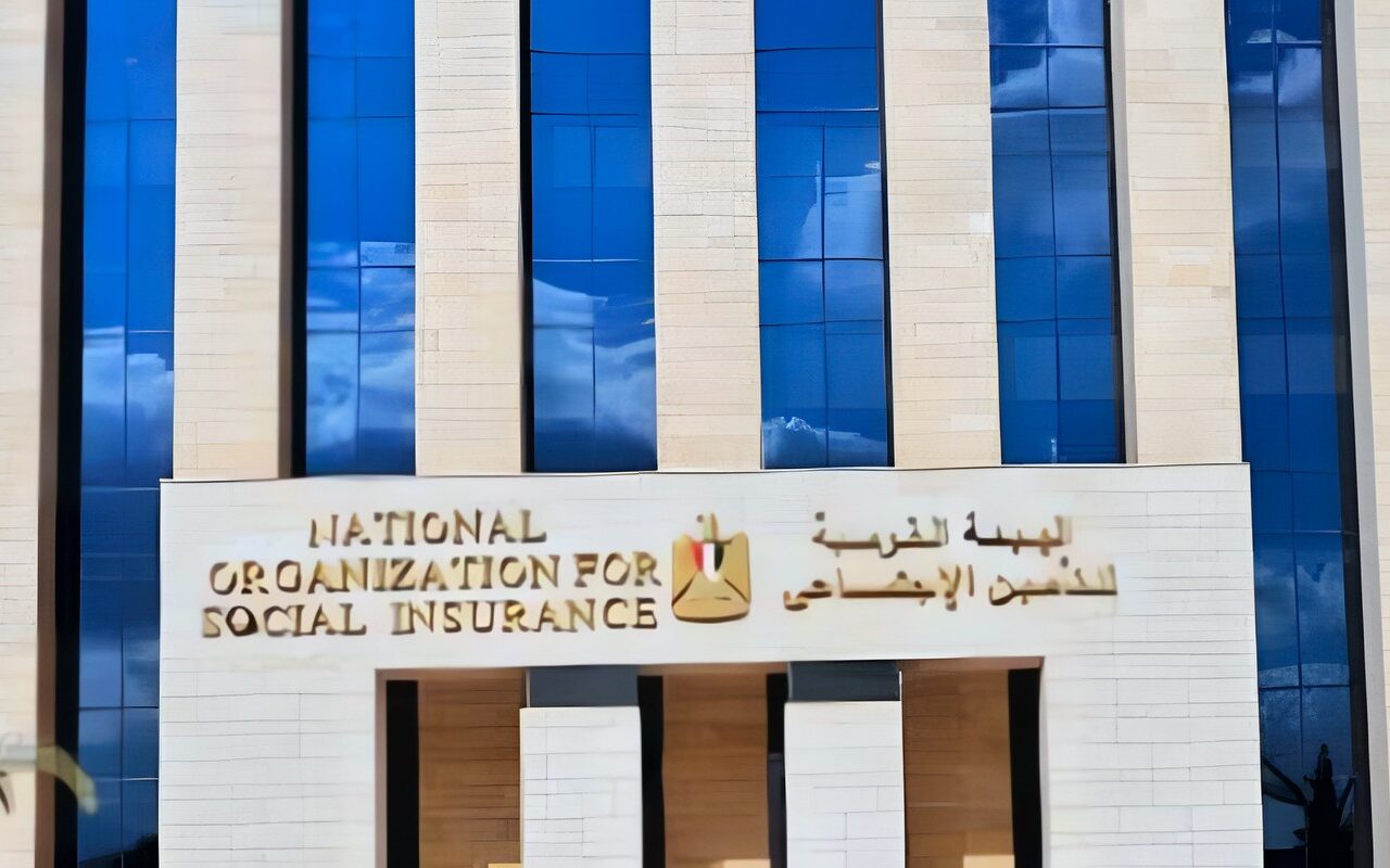 180 يومًا حد أقصى لمدة استحقاق العامل تعويض الأجر خلال المرض