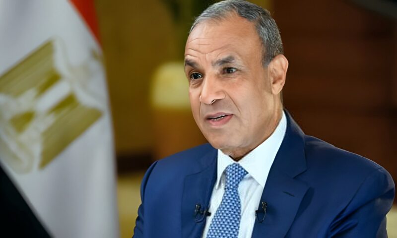 وزير الخارجية يعرب عن تقديره للتنسيق الوثيق بين مصر ومجموعة البنك الدولى
