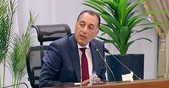 مدبولي: البكالوريا تساوى بين طلاب المدارس الحكومية والدولية فى فرص الامتحان