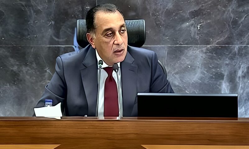 رئيس الوزراء يبدأ جولته التفقدية بمحافظة السويس لافتتاح عدد من المشروعات