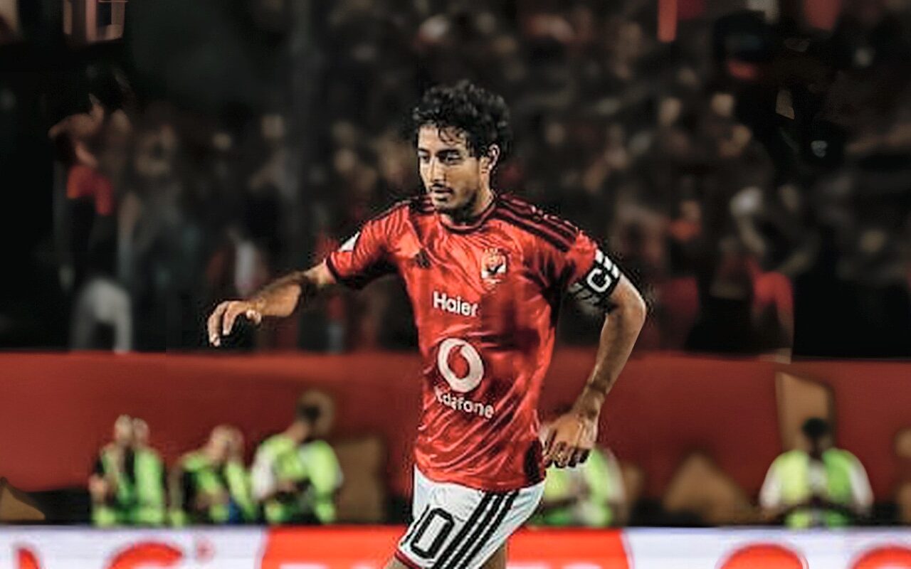 الأهلى يستعد لعقد جلسة حاسمة مع محمد هانى لتجديد العقد