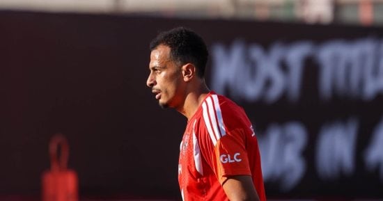 أتشقلب براحتك.. شاهد هدف عمر الساعى فى شباك كيتارا الأوغندى