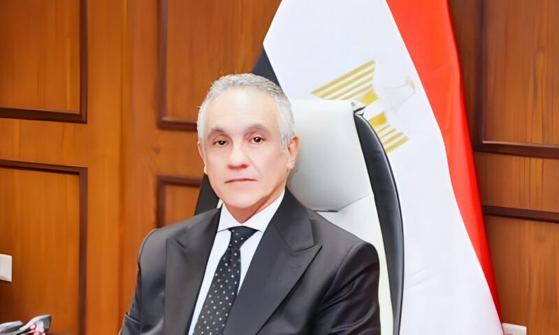 وزير العدل يقرر منح بعض العاملين بالجهاز المصري للملكية الفكرية صفة مأموري الضبط القضائي