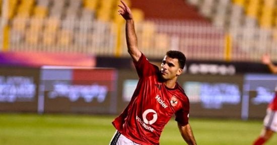 شوبير وهاني وزيزو وبن شرقي وإمام عاشور ضمن بدلاء الأهلي أمام كيتارا