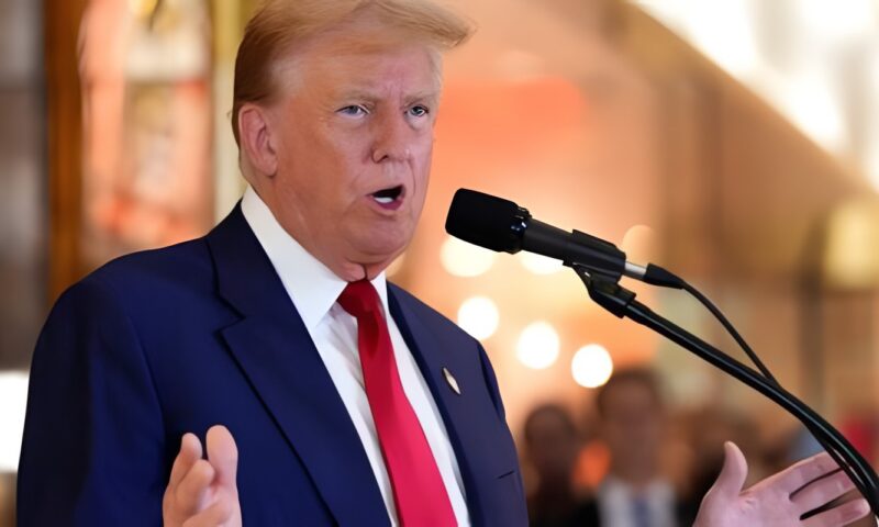نجوم كرة القدم أحدث أسلحة ترامب لدعم حزبه في التجديد النصفي.. تفاصيل