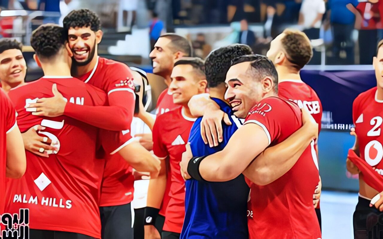 الأهلي يكرم أبطال اليد الليلة بعد التتويج ببطولتي أفريقيا للرجال والسيدات