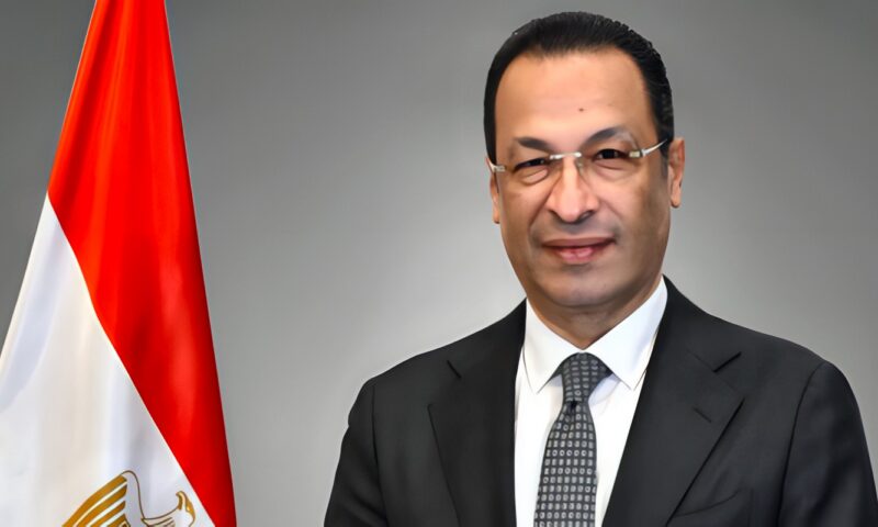 “الاتصالات” توجه شركات الإنترنت بمضاعفة الباقة الأساسية إلى 100 جيجا دون زيادة السعر