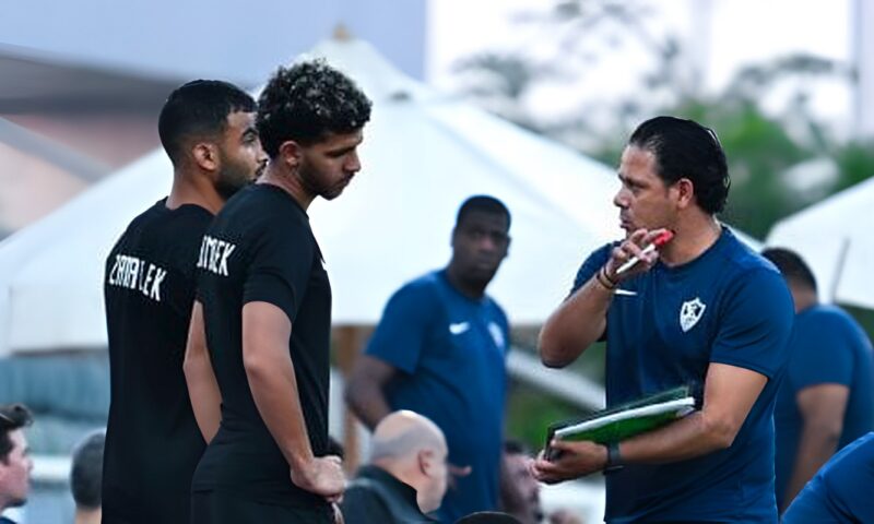 الزمالك يحذر إبراهيم صلاح من الانفعال الزائد بعد تكرار الطرد