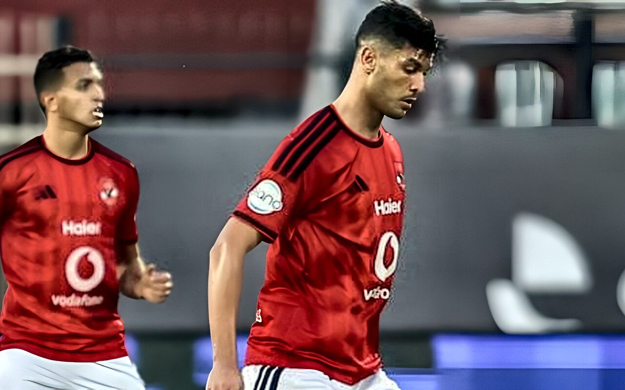 ارتياح فى الأهلى بعد تألق أشرف دارى أمام الزمالك وحل أزمة الدفاع