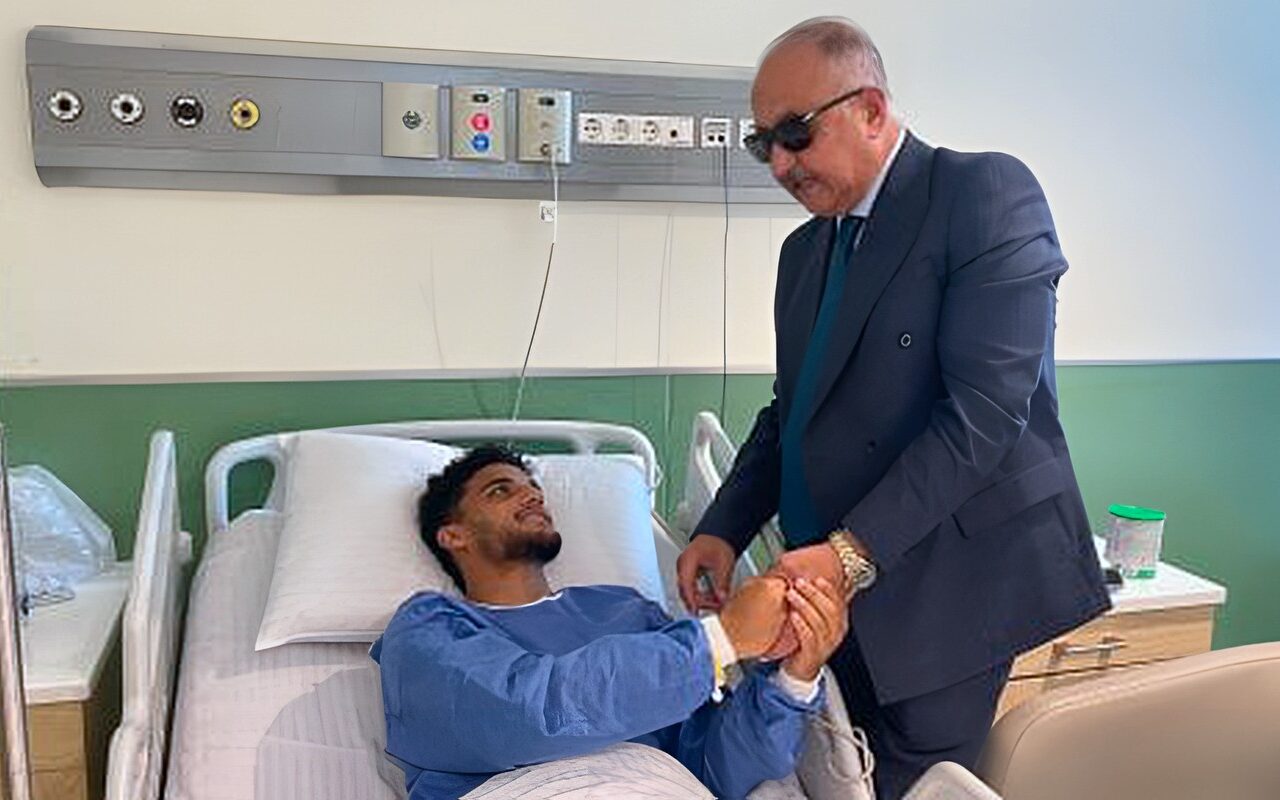 أسامة فيصل يعود للمشاركة مع البنك الأهلى بعد شهر من إصابة غضروف الركبة