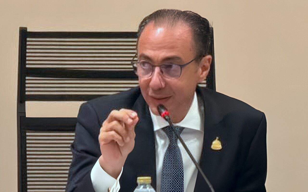 لجنة الصحة بالنواب تطالب بإنهاء أزمة تكليف 2023 والإعلان عن دفعة تكميلية