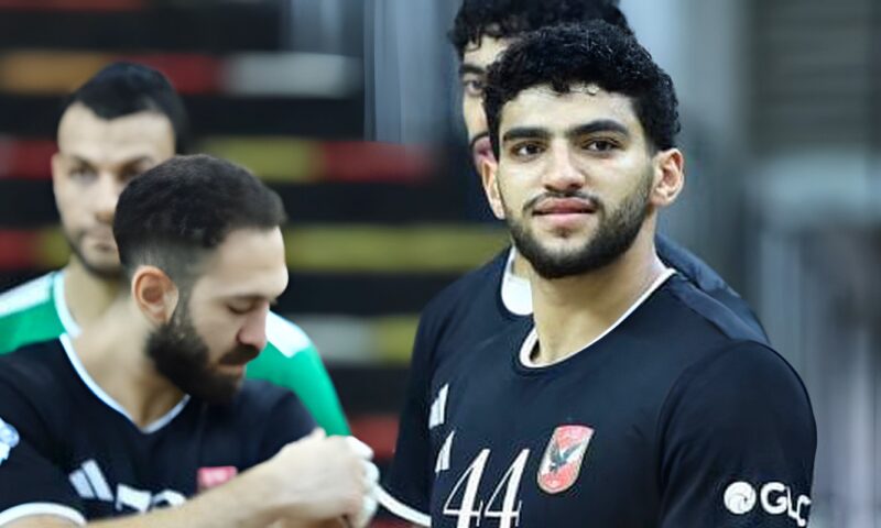 خالد العوضي يؤكد استقرار حالة معاذ عزب لاعب يد الأهلي بعد إصابته في الوجه