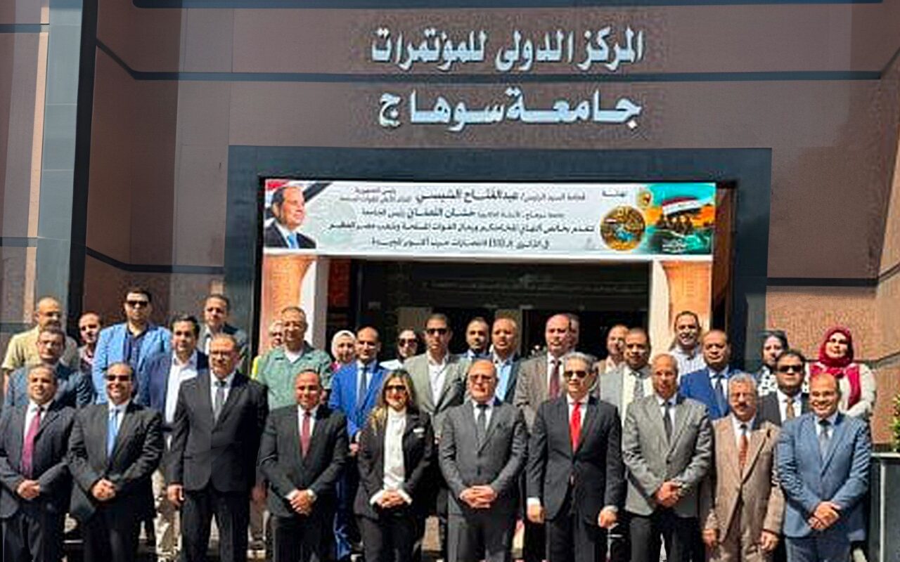 نقيب الإعلاميين: وعي الشباب المصرى رهاننا فى مواجهة محاولات التلاعب بالأفكار