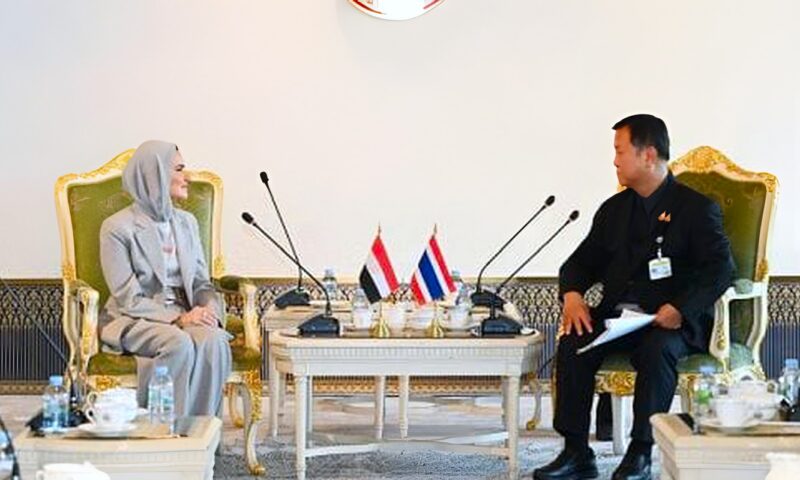 وكيل “اقتصادية الشيوخ” تبحث مع رئيس لجنة الصناعة التايلاندي تعزيز التعاون