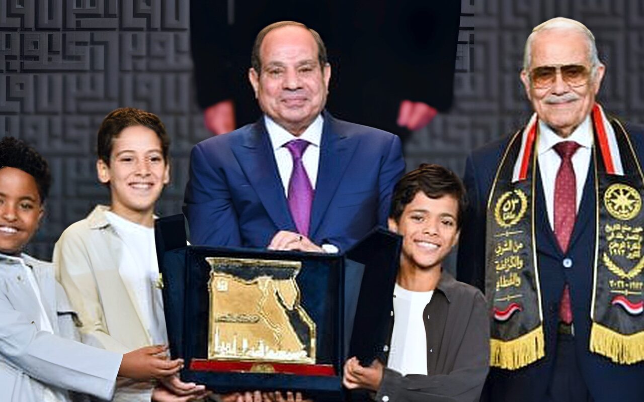 الرئيس السيسى: التحدي الرئيسى بـ 2013 تمثل فى استعادة الدولة والحفاظ على هويتها