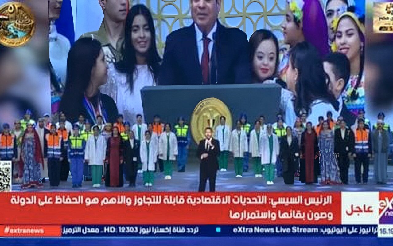 الرئيس السيسى يستعرض ملابسات الإفراج عن عناصر التيار الدينى فى عهد السادات