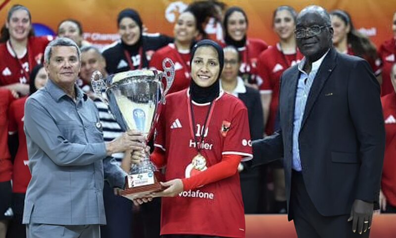 شاهد تتويج رجال وسيدات الأهلي بلقب أفريقيا لكرة اليد.. صور