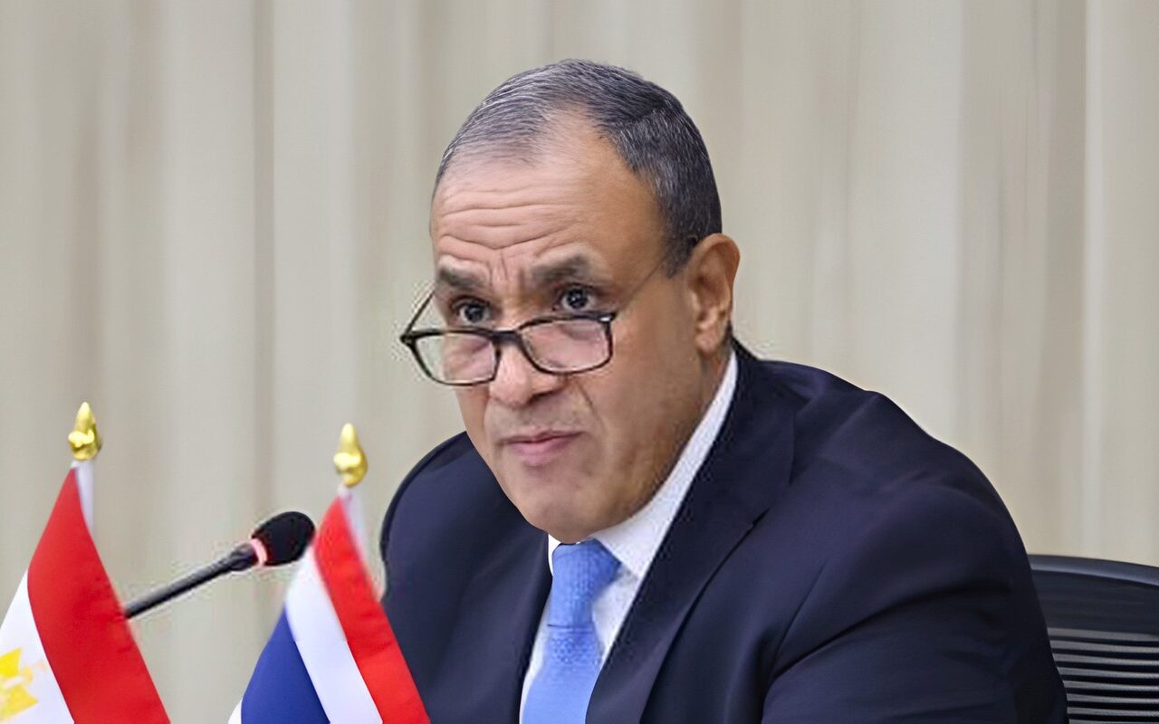 وزير الخارجية يشارك في منتدى الأعمال المصري–التايلاندي ويلتقي رئيسة اتحاد الصناعات بتايلاند