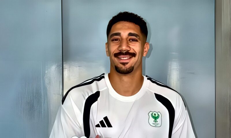 محمد سيحا حارس مرمى المصرى يُرزق بمولودته “تيا”