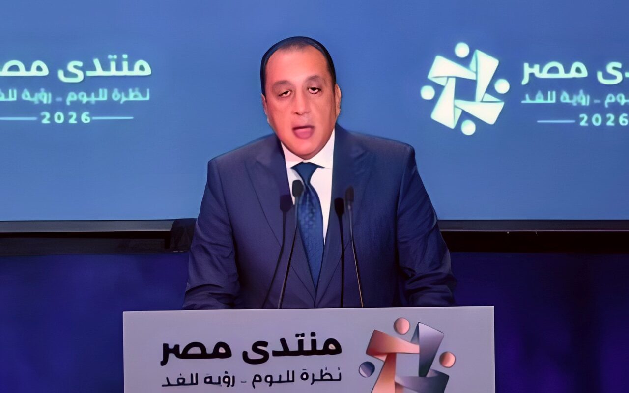 مدبولى: التعدى على أراضي الزراعة والعشوائيات كان في تزايد لولا المدن الجديدة