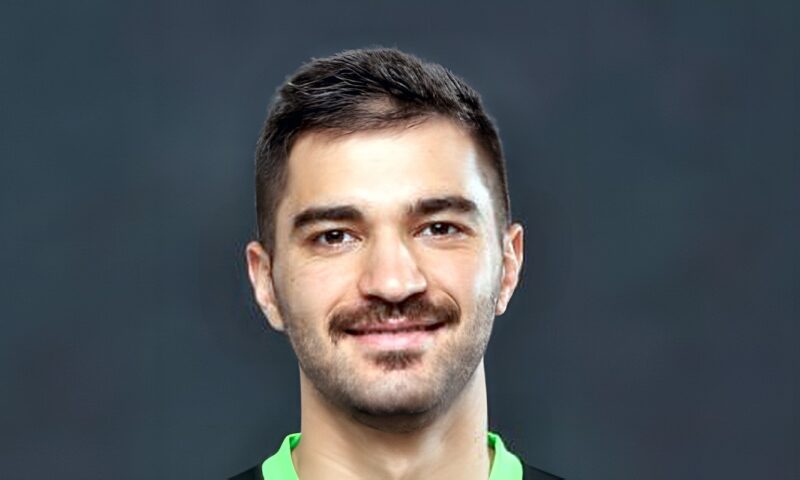 البحرينى محمد راشد حكما لمصر والكويت غدا فى كأس الخليج للناشئين