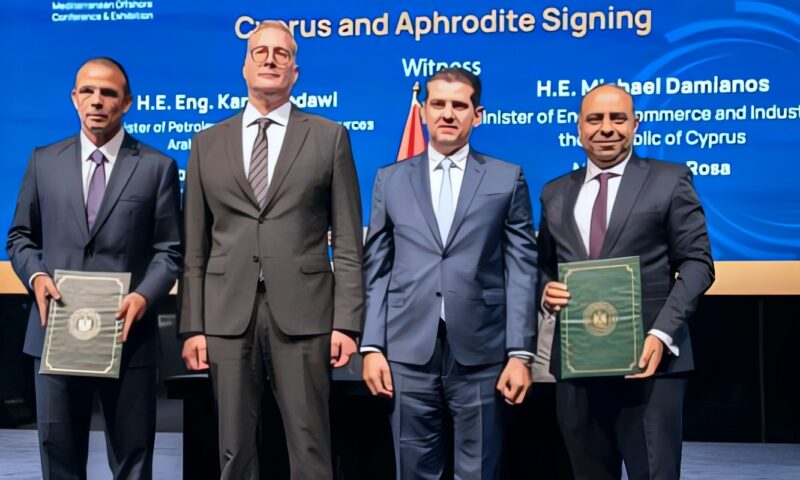 «سايبم» الإيطالية و«الحديثة للحفر» المصرية توقعان مذكرة تفاهم لتعزيز التعاون