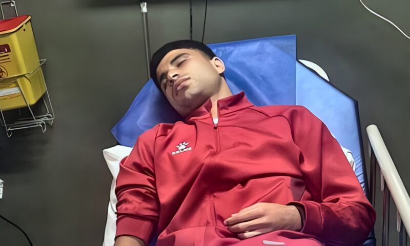 محمد عواد يزور أحمد خالد في الإسكندرية للاطمئنان عليه بعد إصابته أمام الزمالك