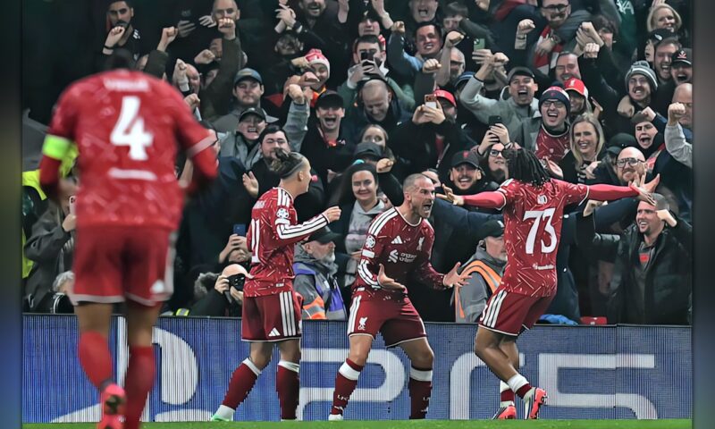 ليفربول يقلب الطاولة على فياريال بفوز مثير في دوري أبطال أوروبا