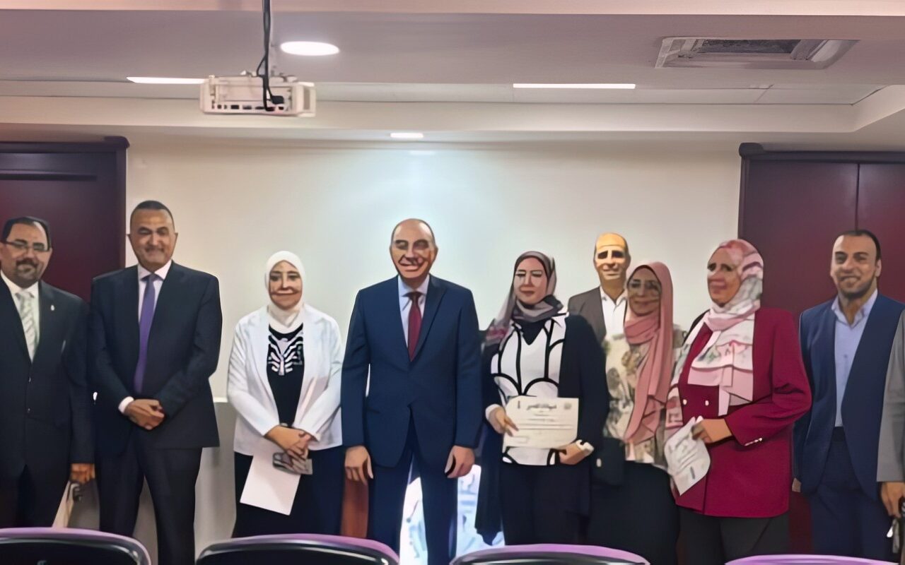 رئيس الاستعلامات: برامج تدريبية متخصصة لتعزيز كفاءة الإدارة القانونية بالهيئة