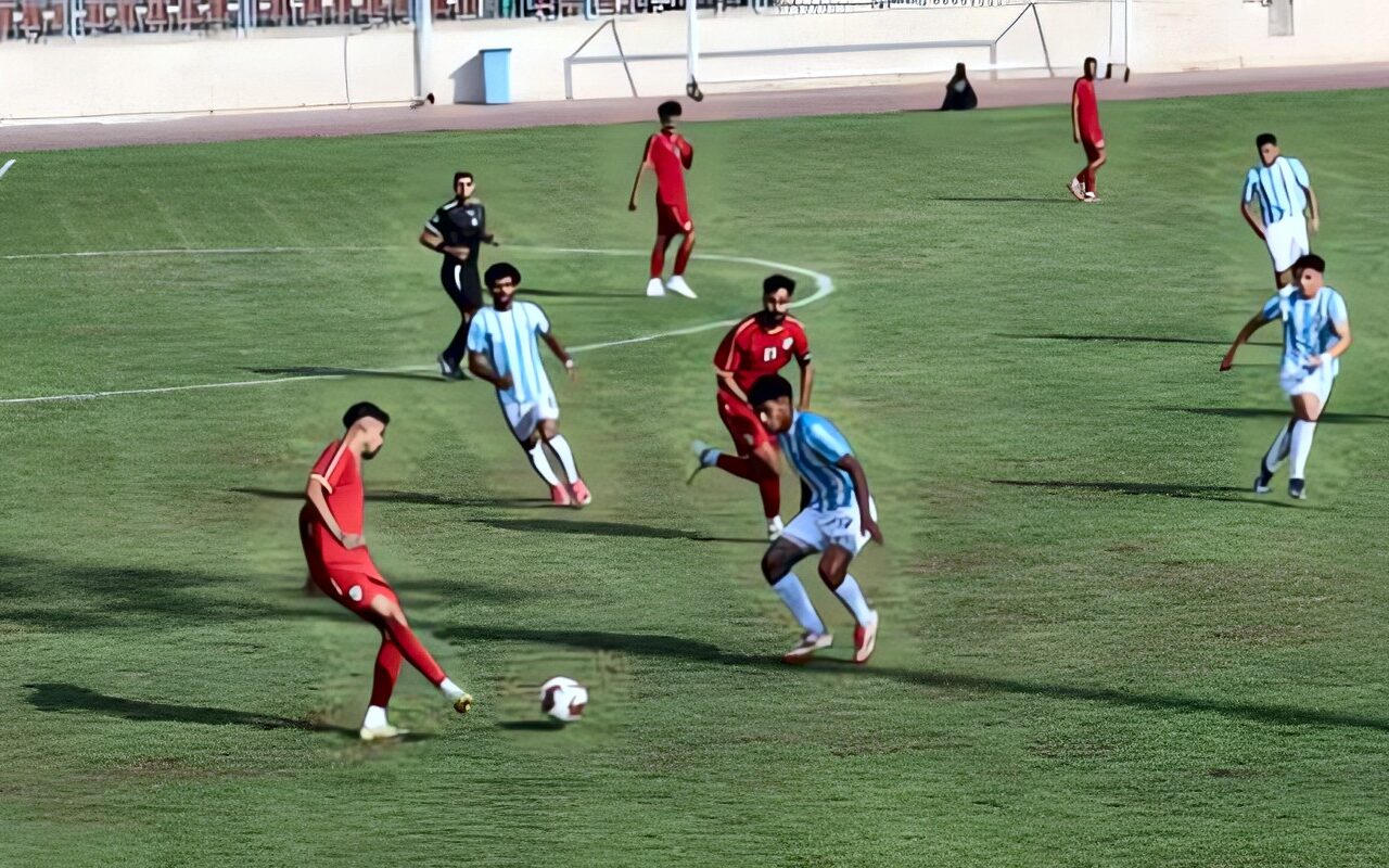 النصر يتقدم بشكوى ضد حكم مباراة الداخلية بعد التعادل 2-2