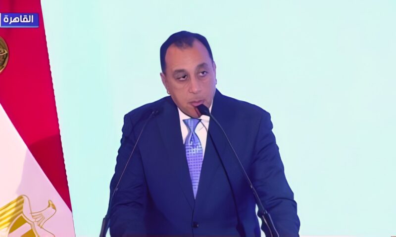 رئيس الوزراء: مصر تود أن يتحول حوض النيل إلى مجال للشراكة والتنمية