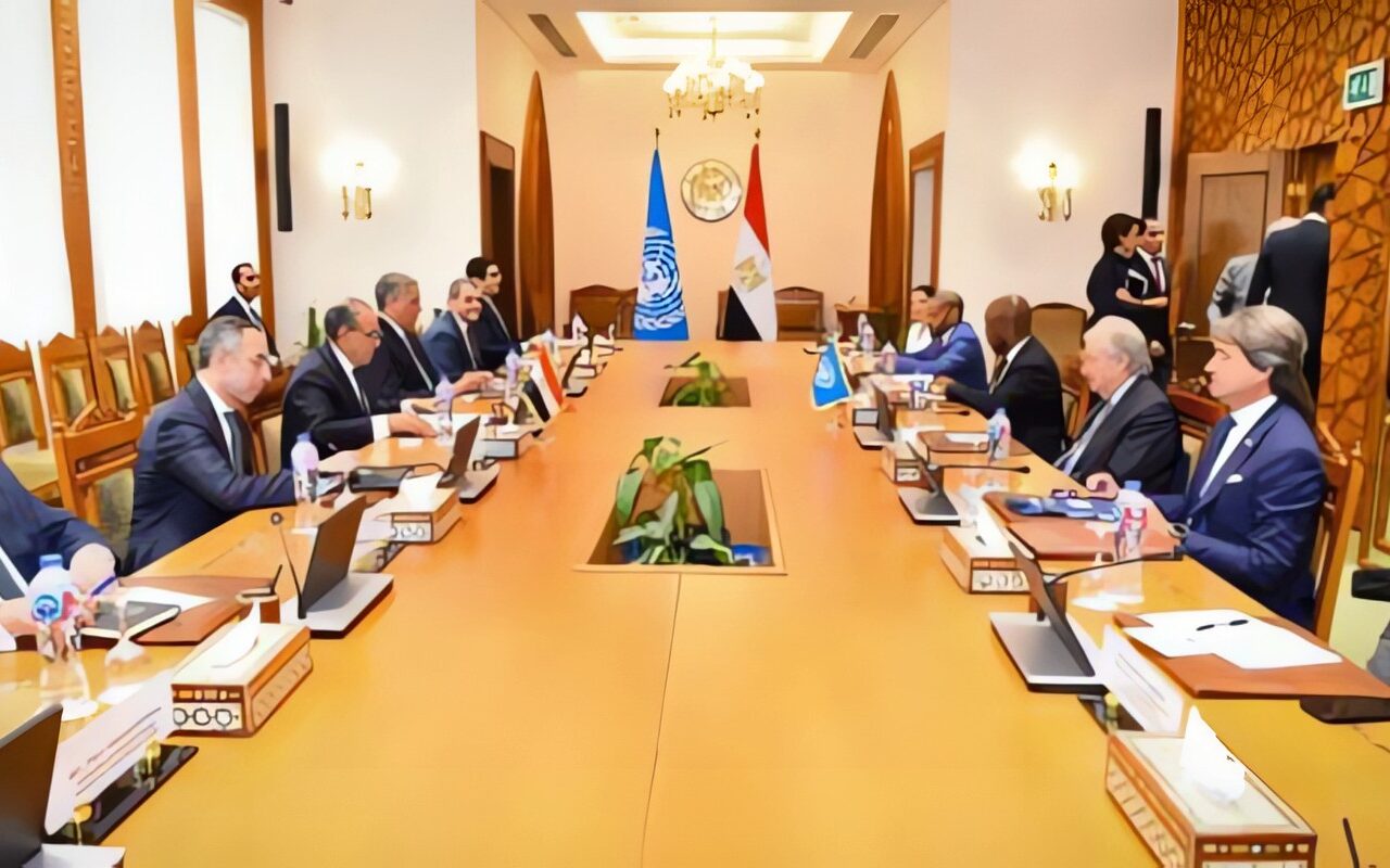 وزير الخارجية يبحث مع سكرتير الأمم المتحدة التعاون المشترك والمستجدات الدولية