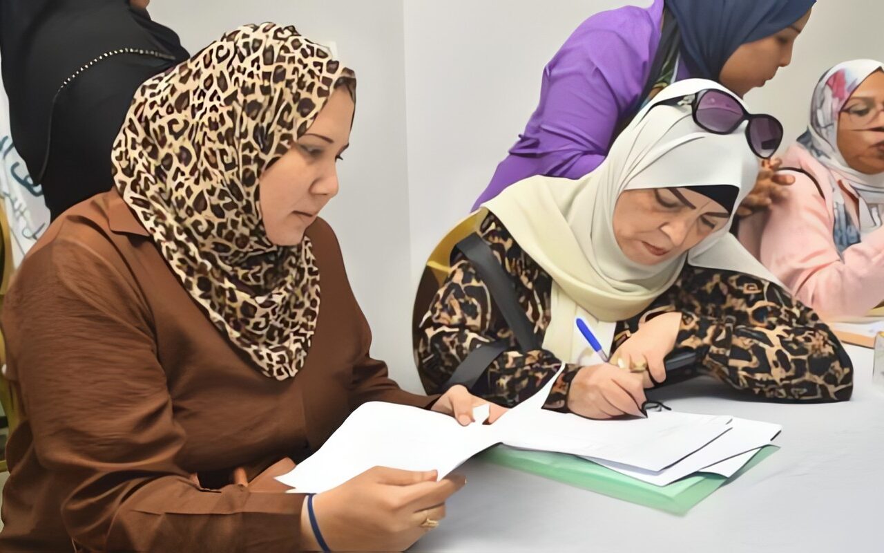 “أبو العينين” تواصل فصول وامتحانات محو الأمية بالجيزة