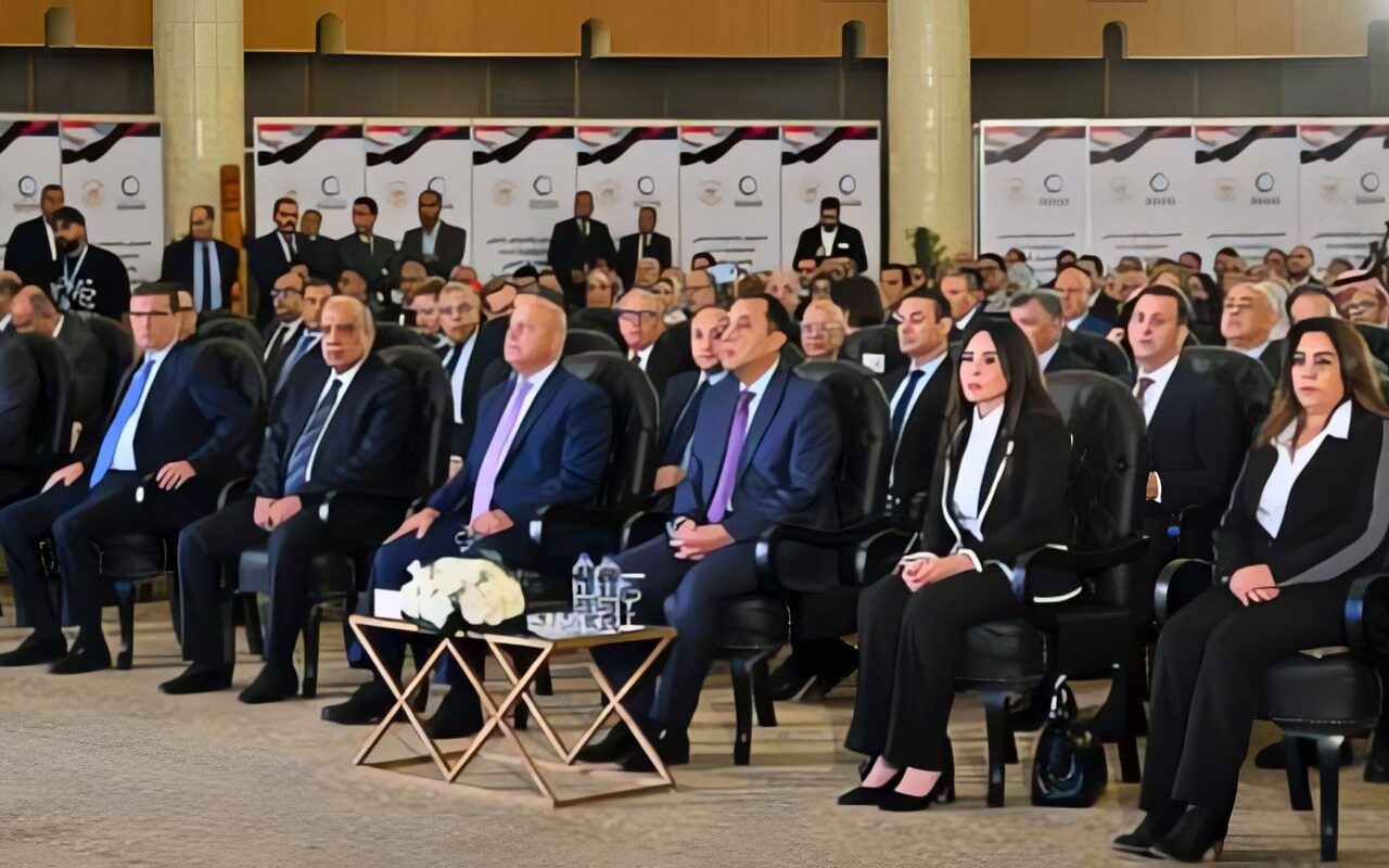 رئيس الوزراء يشارك فى افتتاح الدورة الخامسة من المعرض والمؤتمر الدولى لتكنولوجيا المياه