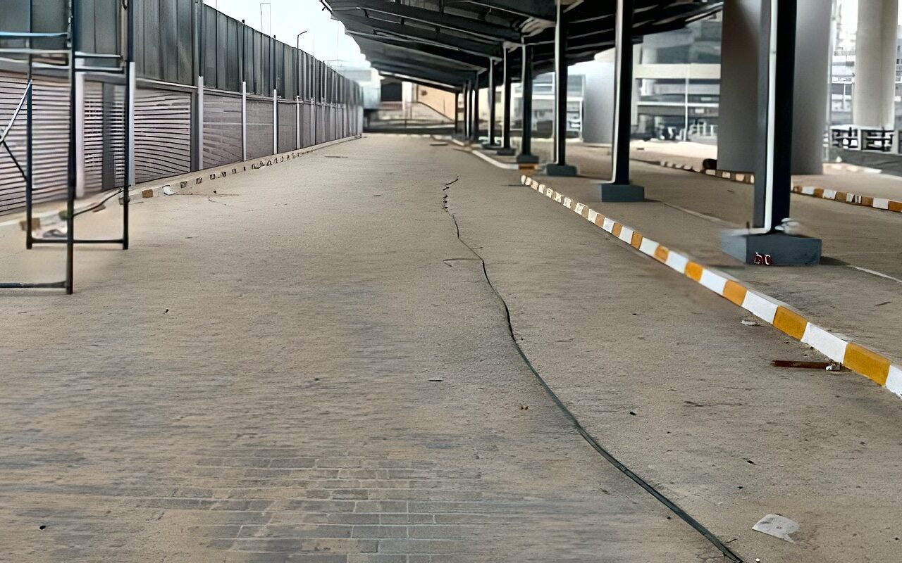 إنشاء موقف سرفيس مترو فيصل ضمن خطة تطوير منظومة النقل ببولاق الدكرور.. صور