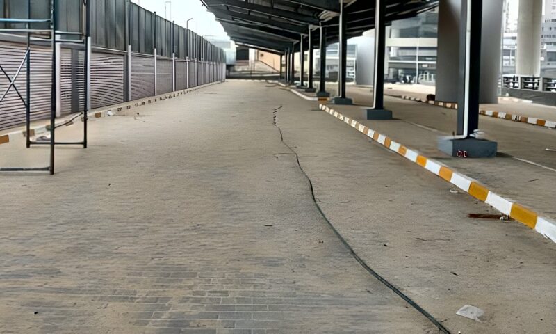 إنشاء موقف سرفيس مترو فيصل ضمن خطة تطوير منظومة النقل ببولاق الدكرور.. صور