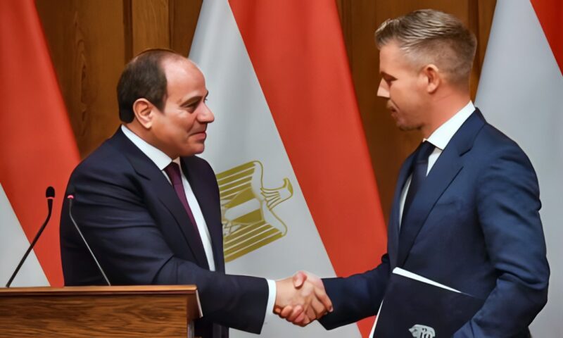 فخامة الرئيس السيسي: محادثات استكشافية مع المجر للاستفادة من إمكانات مصر