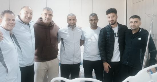 حمزة الجمل ومحمد حمص يزوران جمعة مشهور فى المستشفى