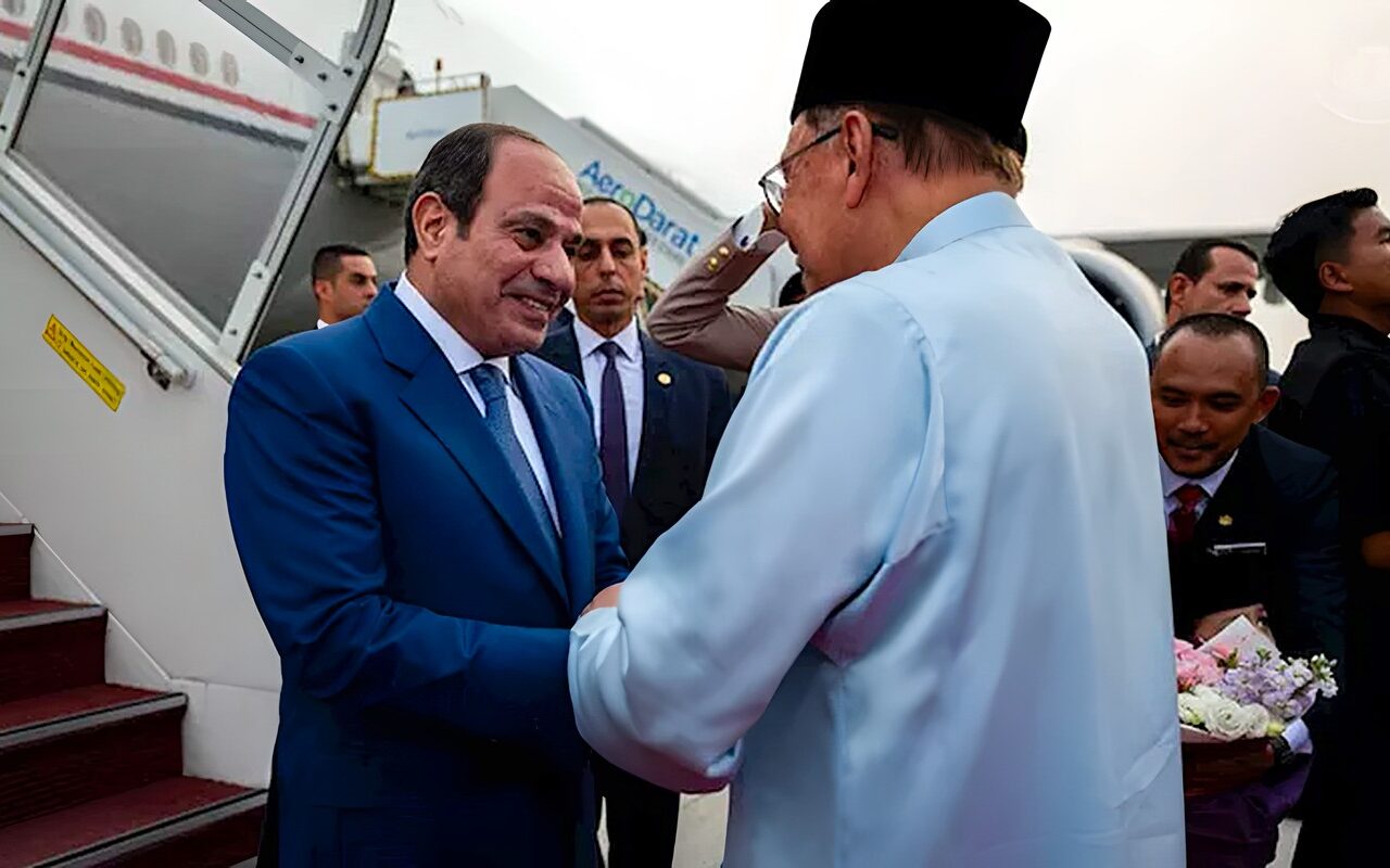 رئيس وزراء ماليزيا للسيسي: رغم المسافات التي تفصل بيننا فإن قلوبنا قريبة