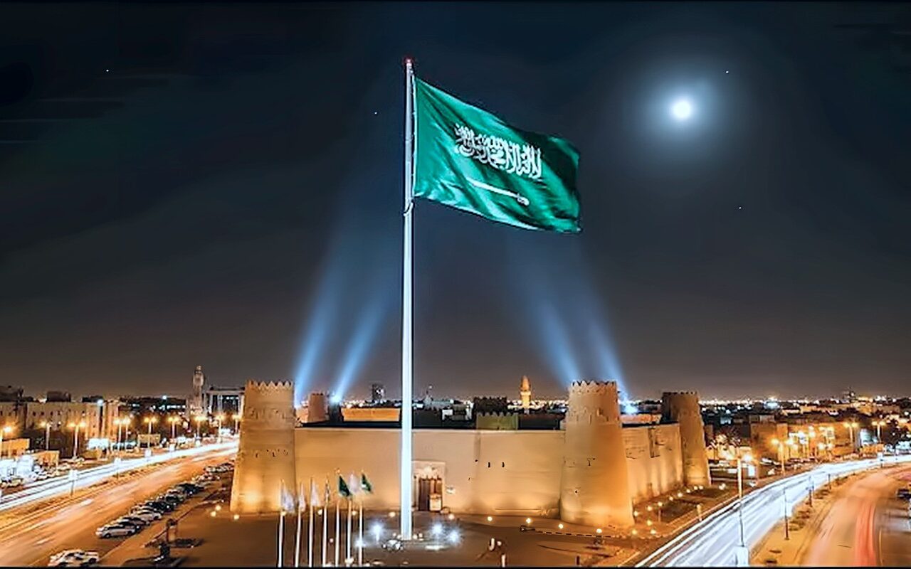 إنذار “طارئ” في الرياض.. الدفاع المدني السعودي يحذّر من خطر