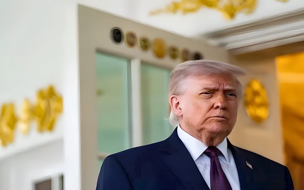 مقامرة ترامب الجديدة.. هل تنهي حرب إيران أم تُفجر المنطقة؟