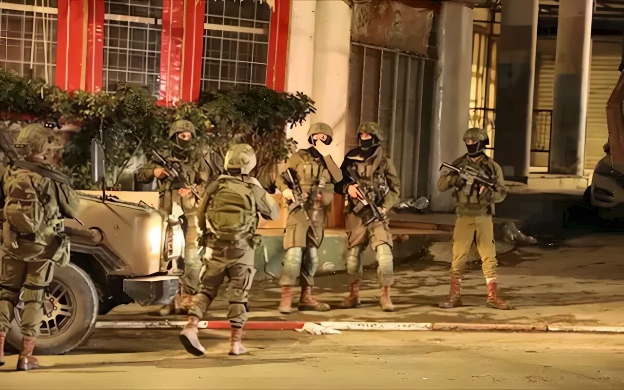 قوات الاحتلال تقتحم بلدات عدة بالضفة الغربية و9 حالات اختناق بالغاز بالخليل