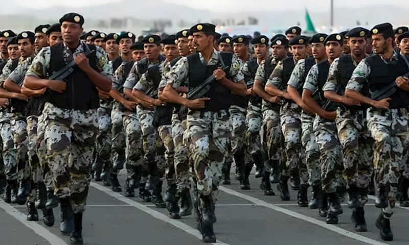 رويترز: السعودية تخطط لشن هجوم عسكري واسع ضد الحوثيين