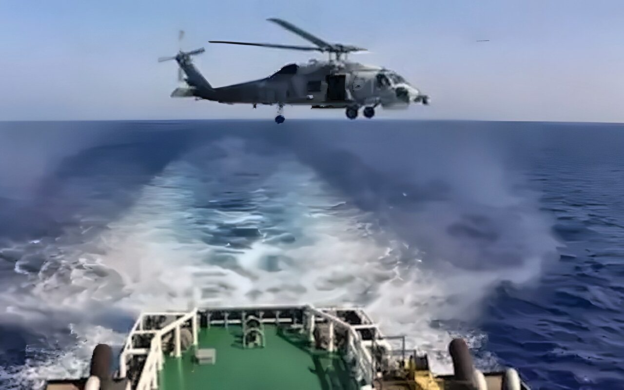 عملية بحث جوية وبحرية.. خفر السواحل الأمريكي يبحث عن طائرة إسعاف مفقودة تقل 6 أشخاص