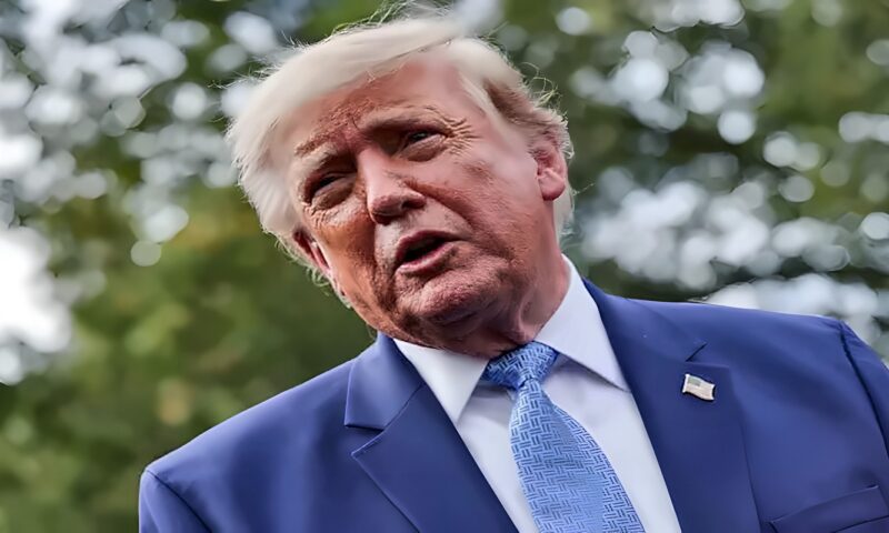 ترامب: الهجمات على السعودية فظيعة.. ولدينا تواصل مع الحوثيين