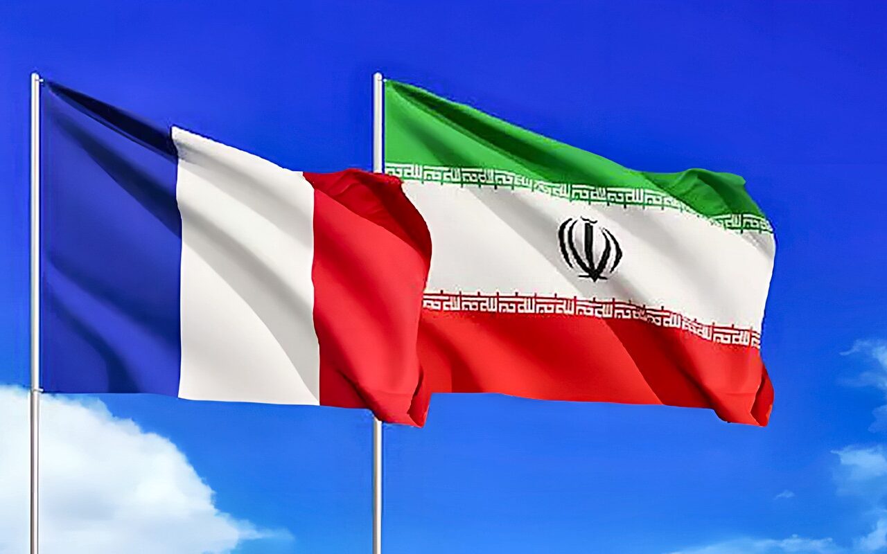 “تصعيد دبلوماسي”.. فرنسا تستدعي سفير إيران بعد استدعاء سفيرها في طهران